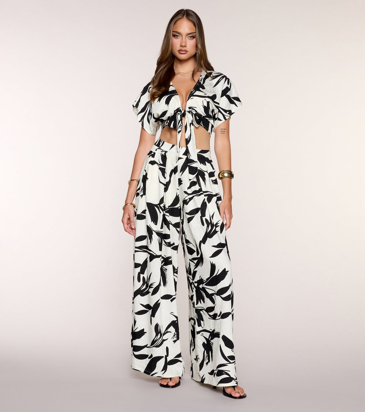 Breezy Vibe Tropical Print Tie-Front Top
