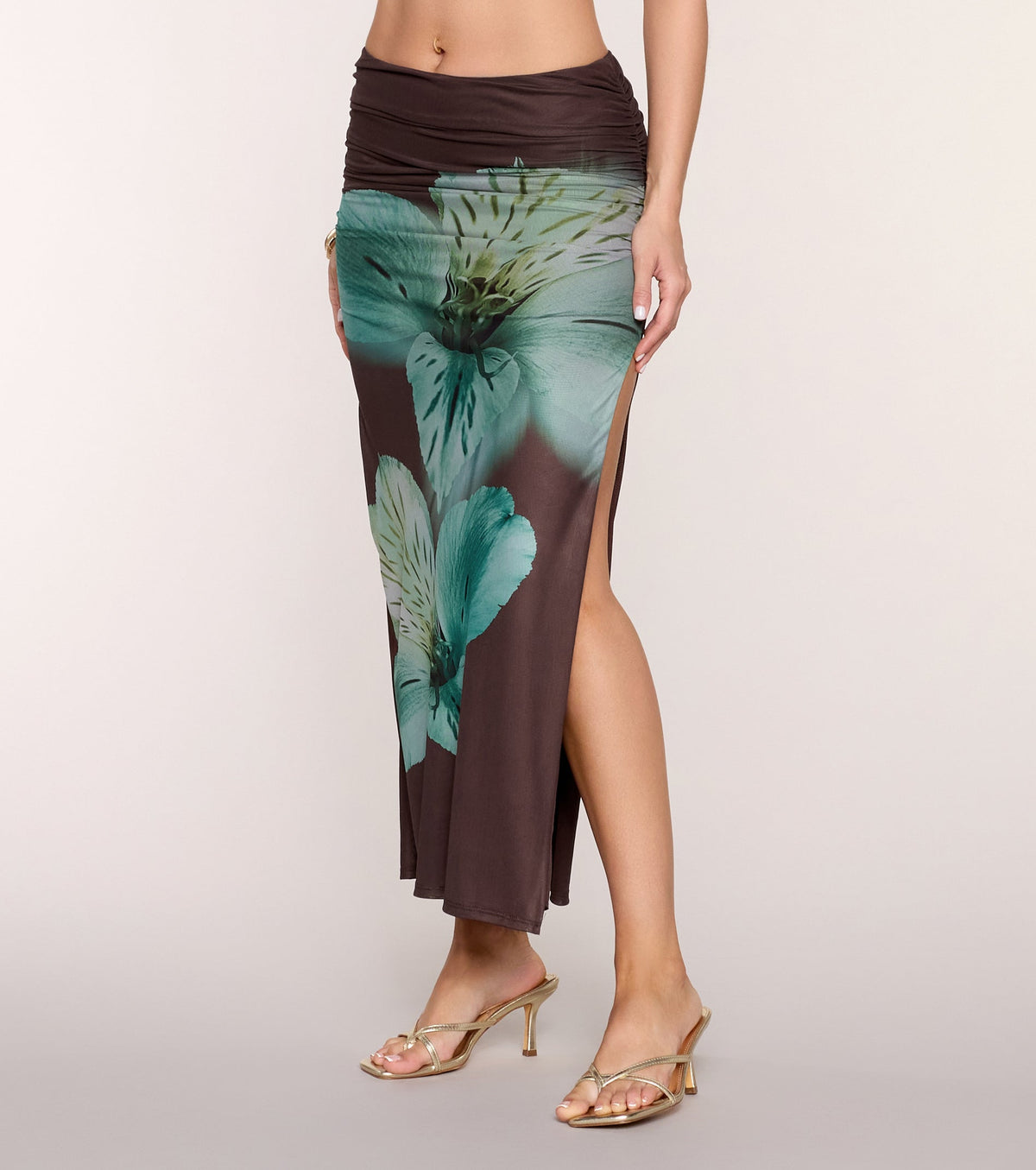 Vacay-Coded Tropical Floral Print Maxi Skirt