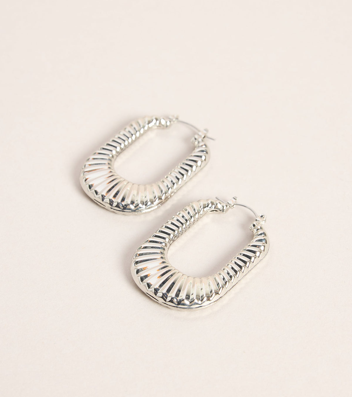 Off Script Oval Earrings