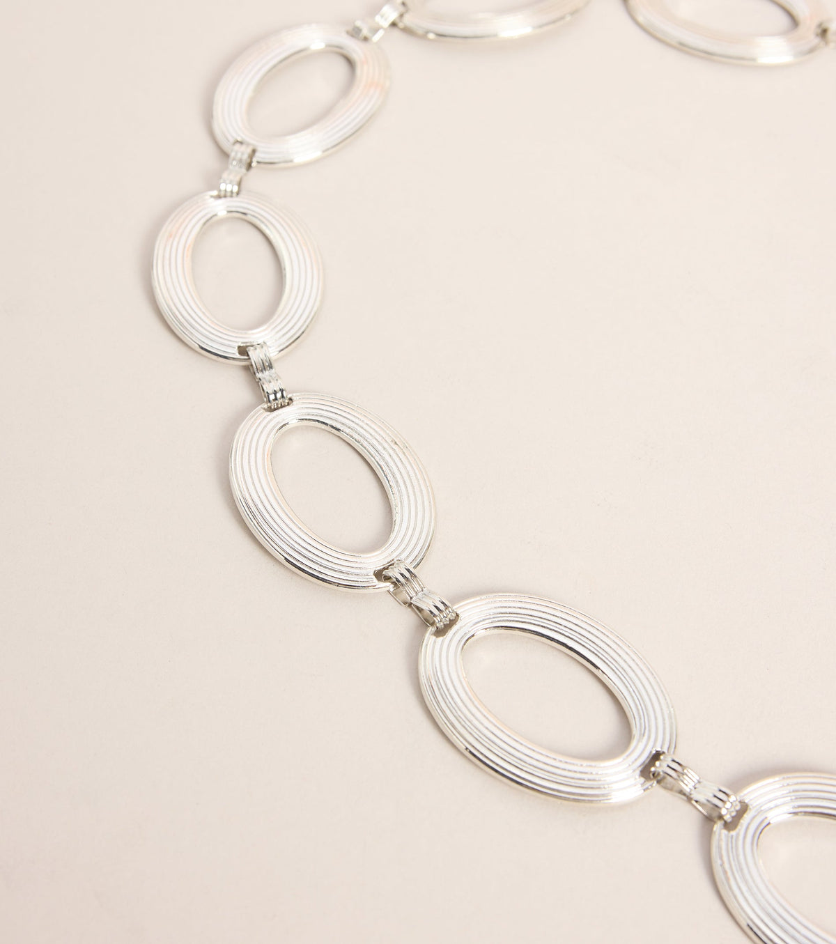 Styling Obsession Oval Chain-Link Belt