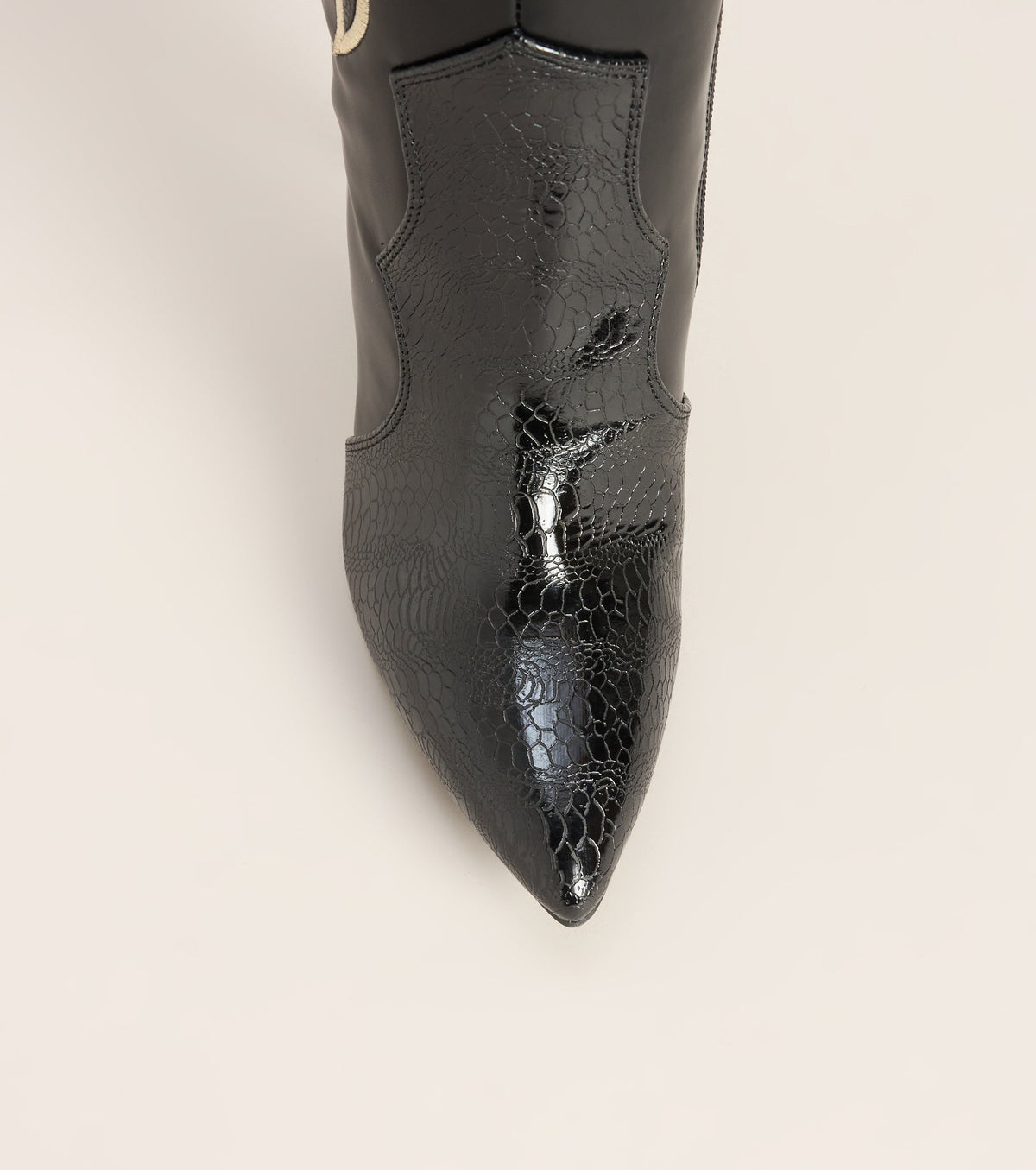 Front Row Flame Western Stiletto Boots