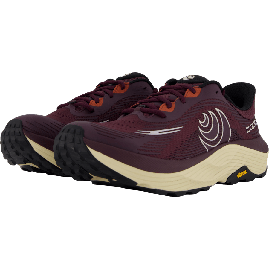 Ultraventure 5 Wide Maroon/tan