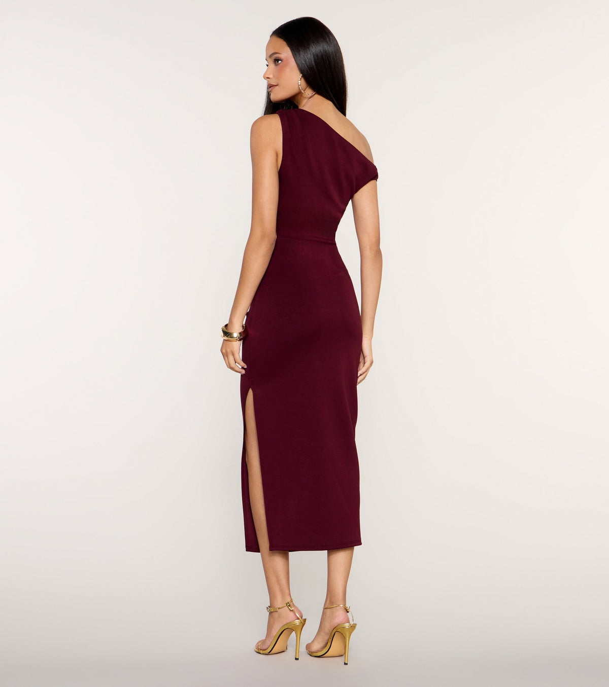 Sleek Angle One-Shoulder Side Slit Bodycon Midi Dress