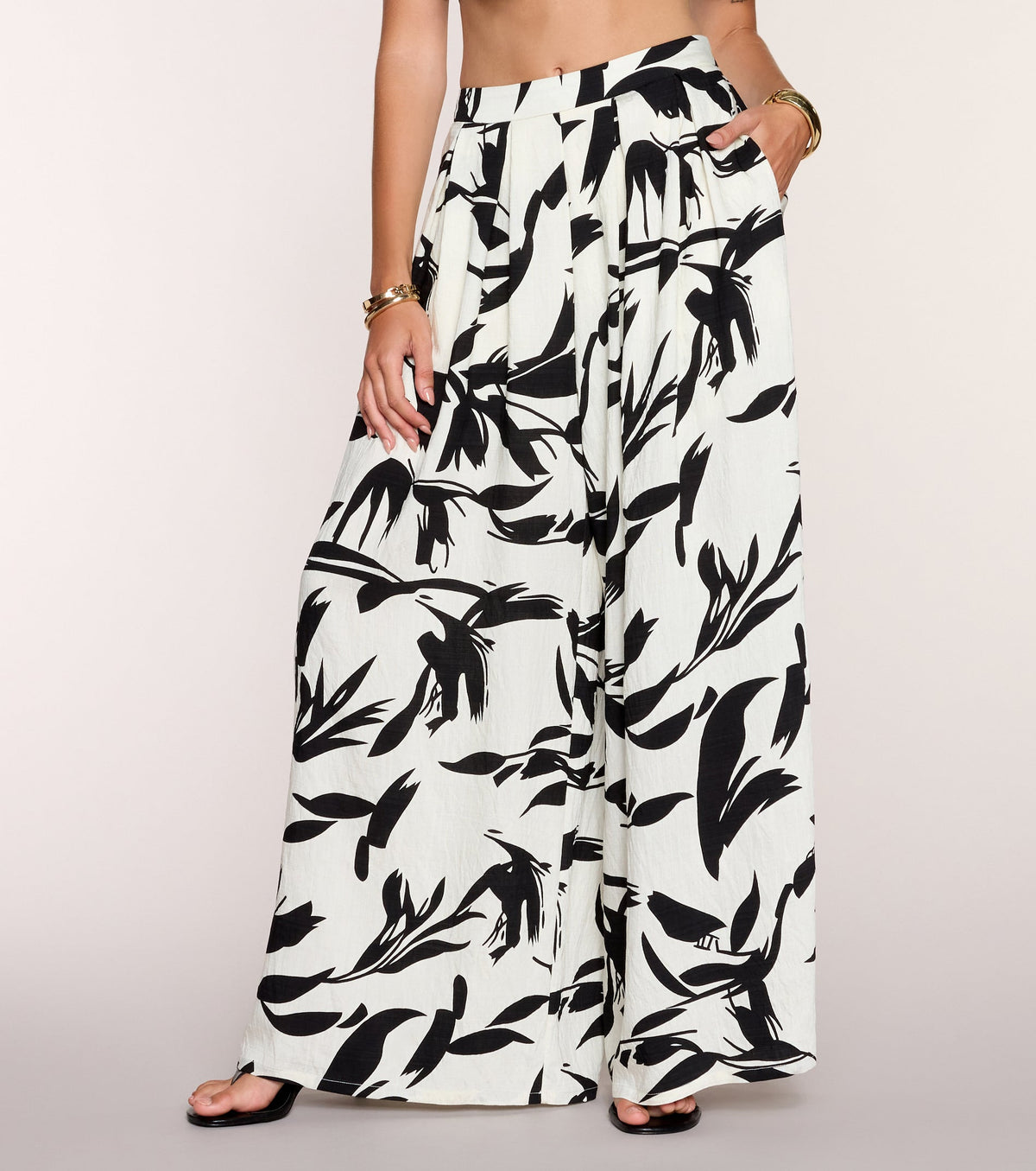 Breezy Vibe Tropical Print Palazzo Pants
