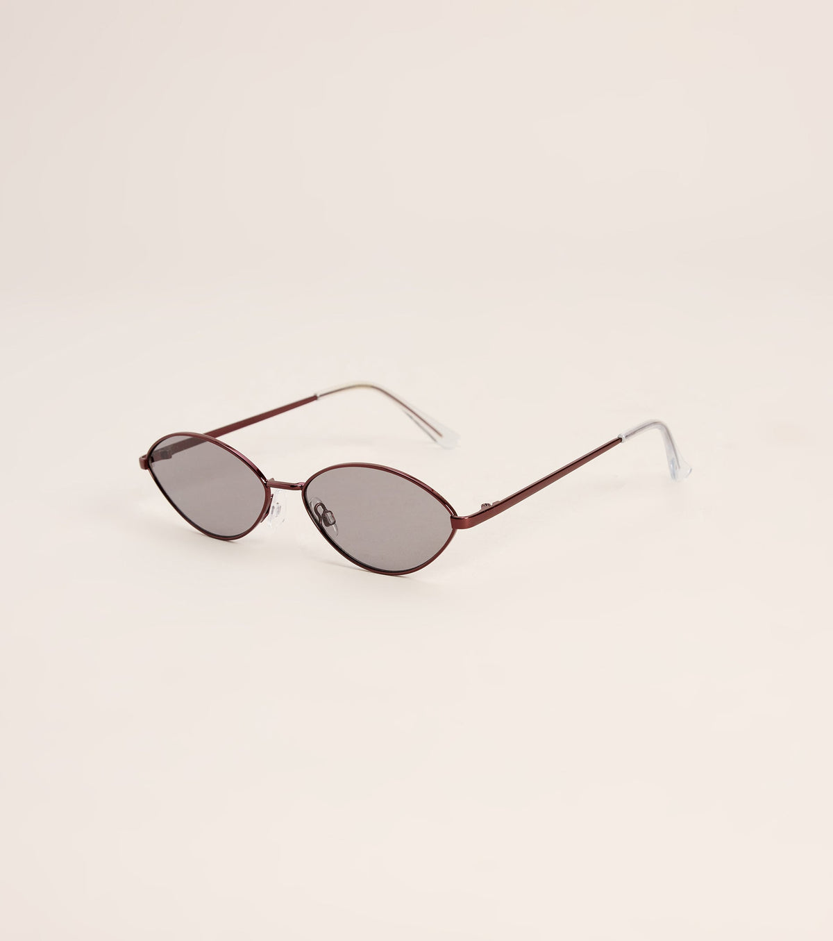 Lowkey Iconic Small Oval Sunglasses