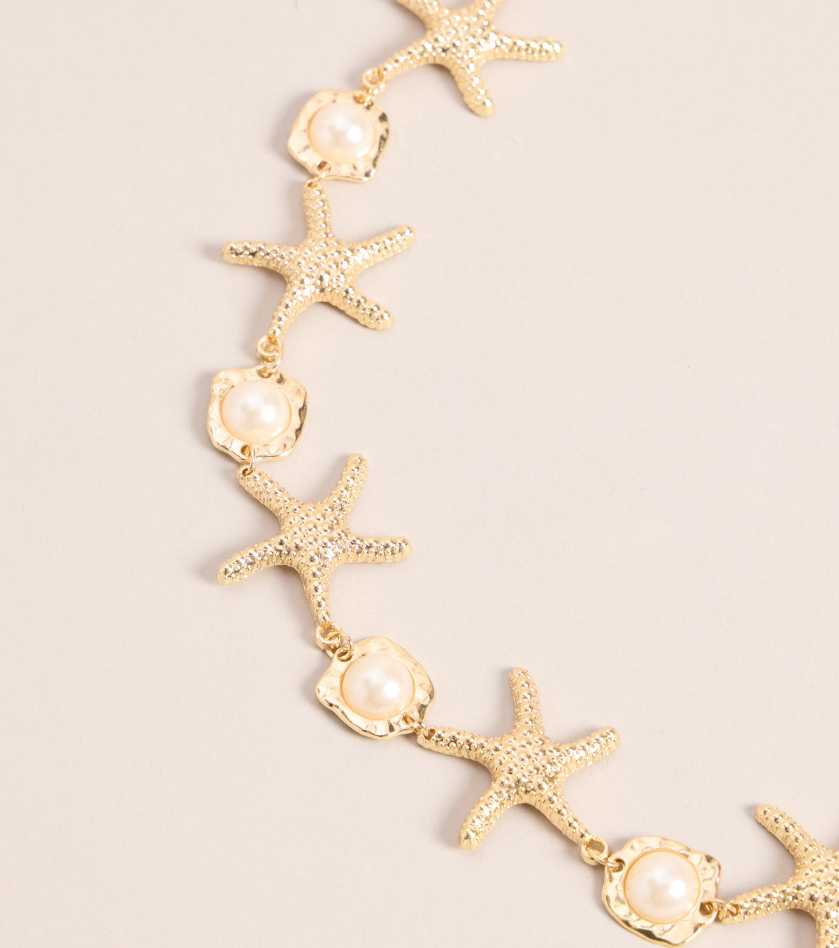 Vacay Look Pearl Starfish Chain Belt