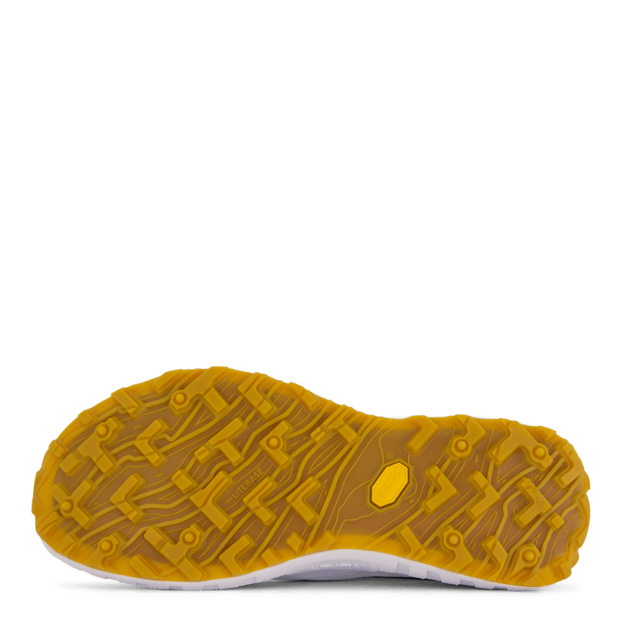 Norda 001 Wht/ Gum