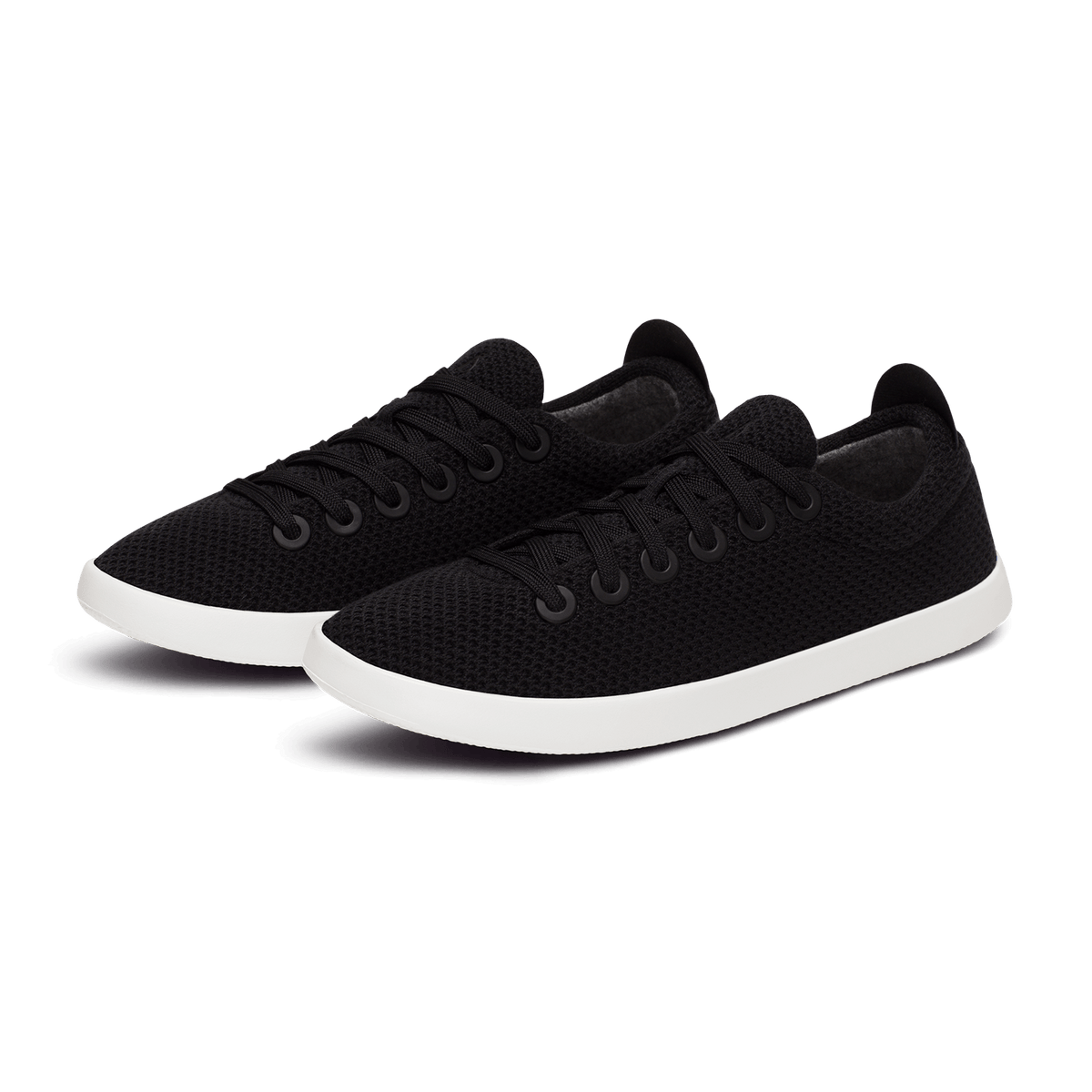 Women's Tree Piper Shoe in Natural Black with Blizzard Sole