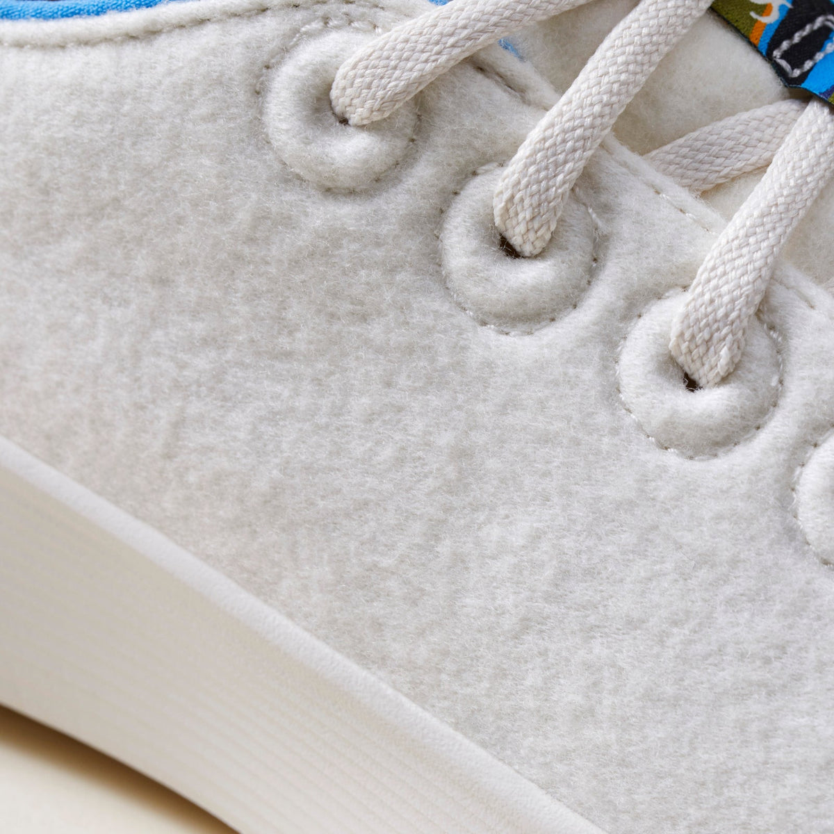 Men's Wool Runner Go in Natural White/NZ Blue with Natural White Sole
